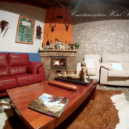 Hotel Rural Cuartamenteru Poo De Llanes Exterior photo