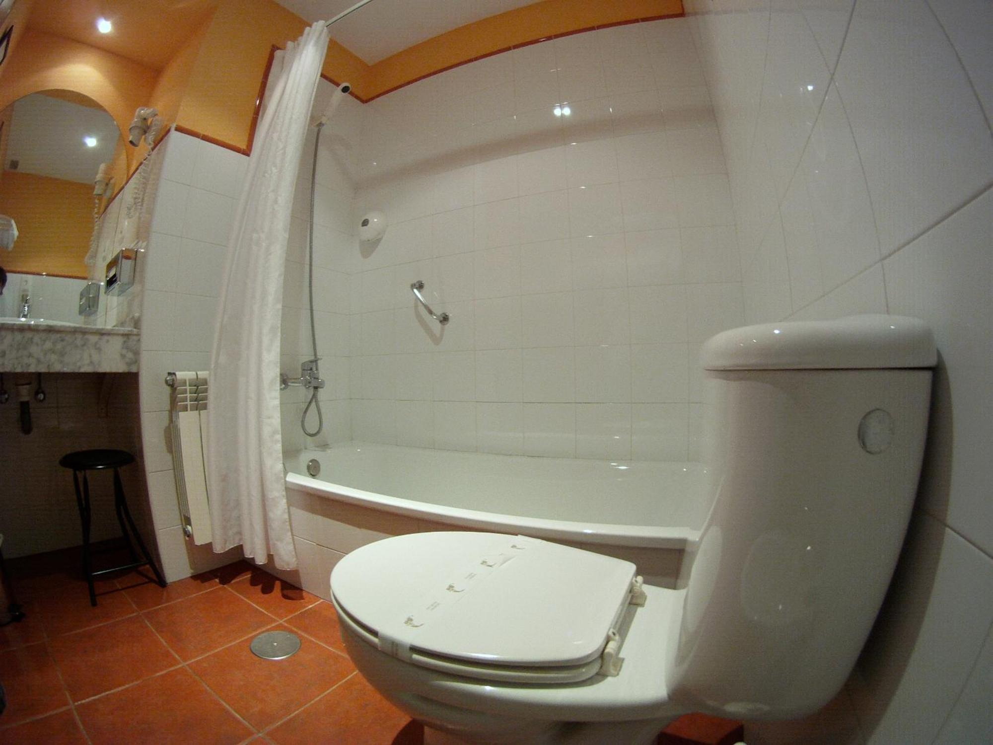 Hotel Rural Cuartamenteru Poo De Llanes Exterior photo